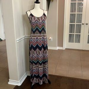 Xhilaration Blue red green chevron maxi dress. Size M